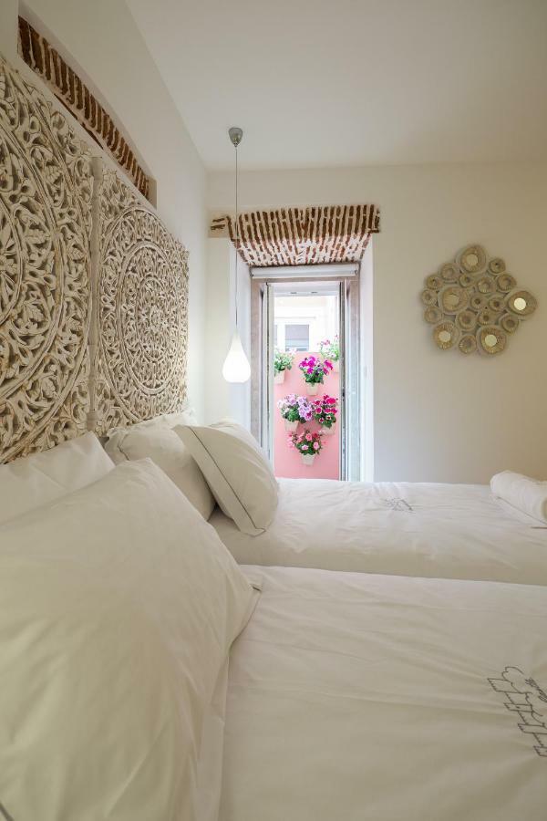 Sunshine House - Exclusive Apartment - Home By The Castle 리스본 외부 사진