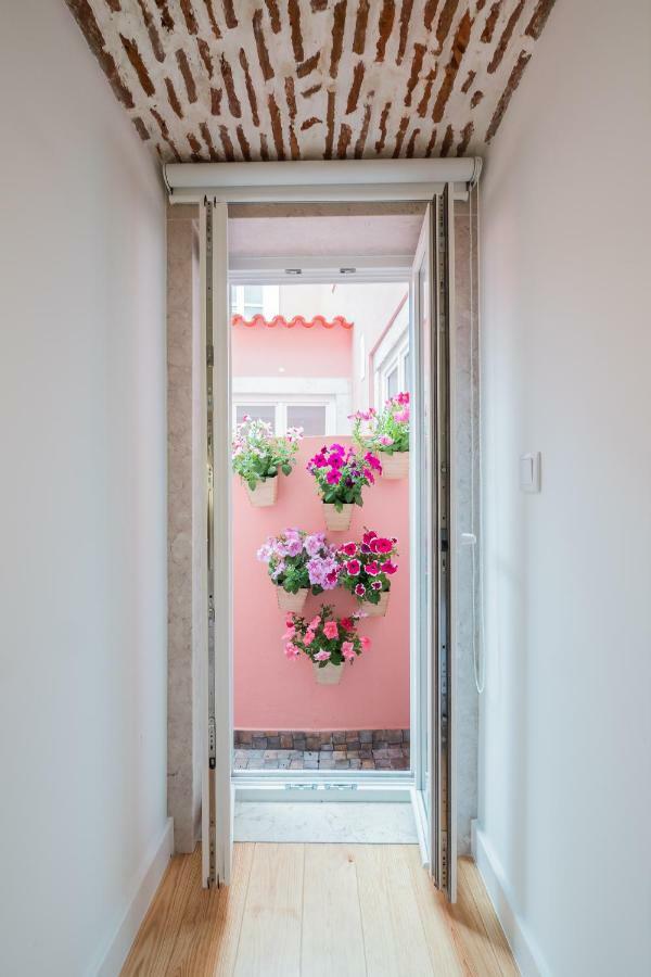 Sunshine House - Exclusive Apartment - Home By The Castle 리스본 외부 사진